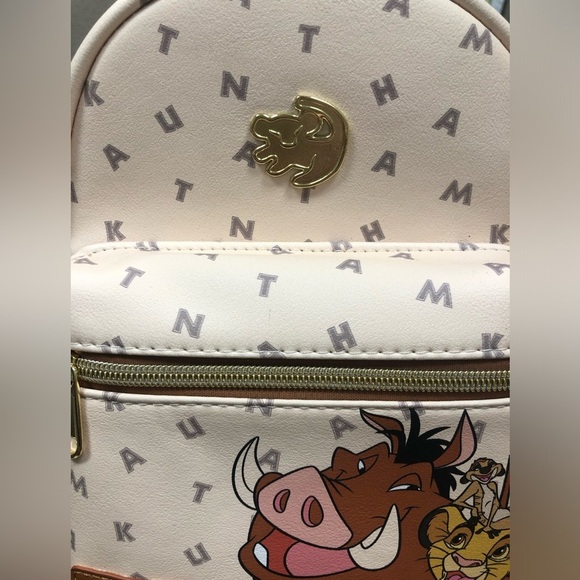 NWOT Loungefly Lion King Hakuna Matata Mini Backpack - Picture 4 of 16